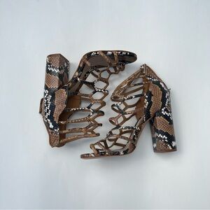 Schutz Julianna Sandal Women’s Size 6.5 US Snakeskin High Heel